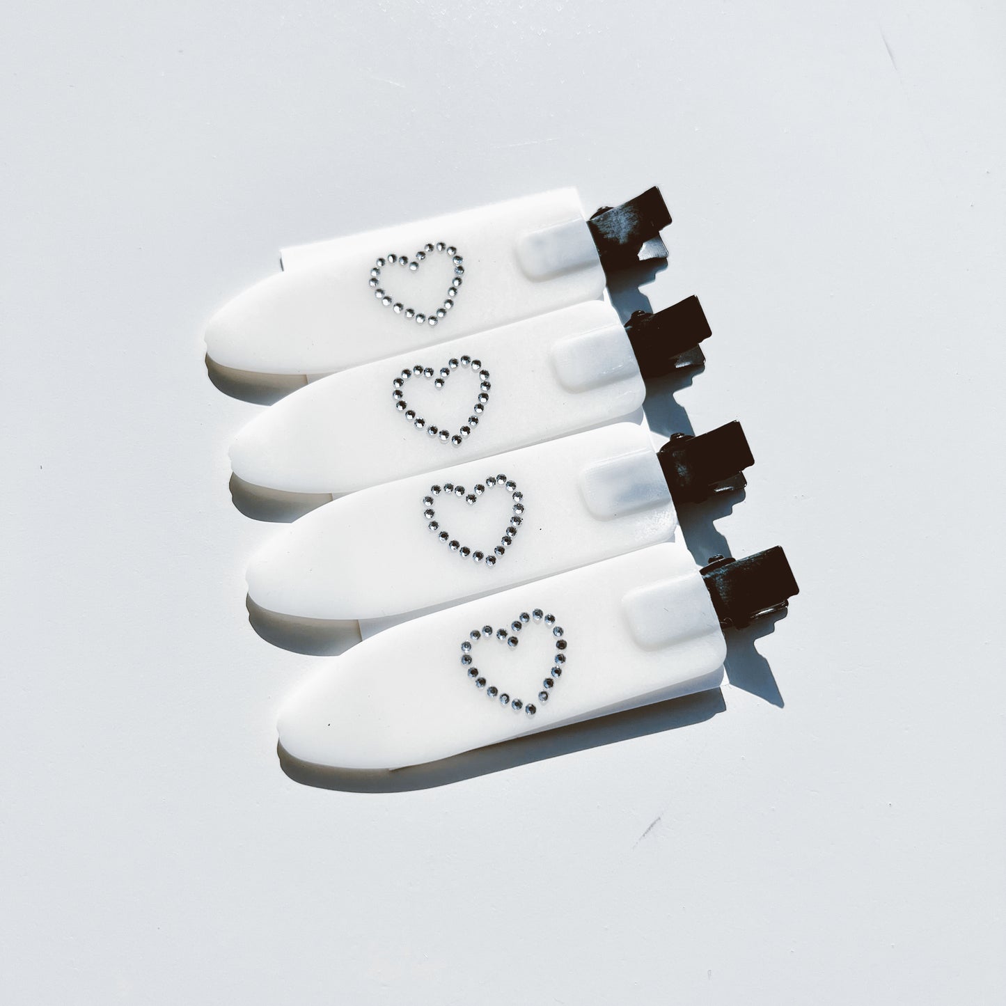 SETTING CLIPS- Love